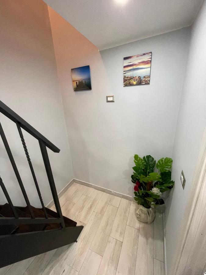 Mary House Spacca Napoli Eksteriør bilde