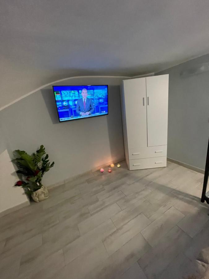 Mary House Spacca Napoli Eksteriør bilde
