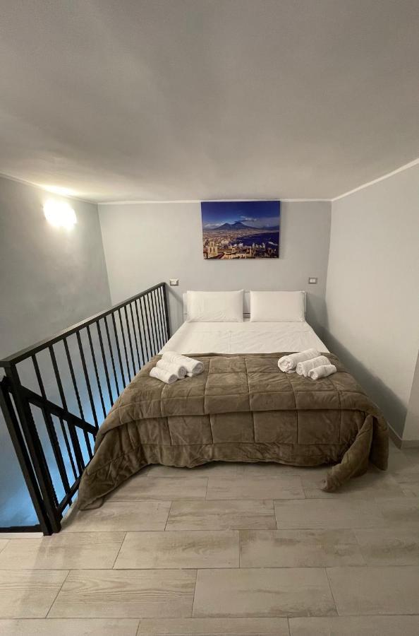 Mary House Spacca Napoli Eksteriør bilde